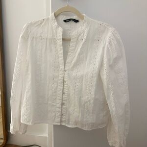 Zara eyelet top perfect condition!